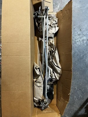 2001 2002 2003 2004 2005 2006 Ford Escape Mazda Tribute Windshield Wiper Linkage - Image 1 of 3