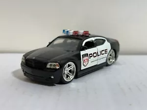JADA 2006 DODGE CHARGER R/T P0LICE 1:32 DIECAST CAR 5" PULL BACK NEW NO BOX - Picture 1 of 12