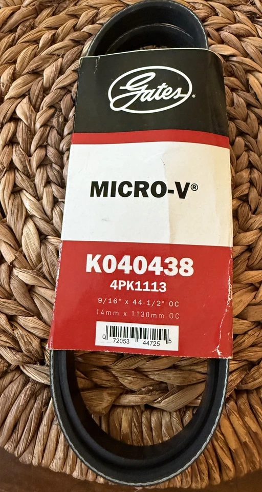 Cinturón serpentino Gates K040438 para Toyota Tacoma 1999-2004 Foto 1 de 4