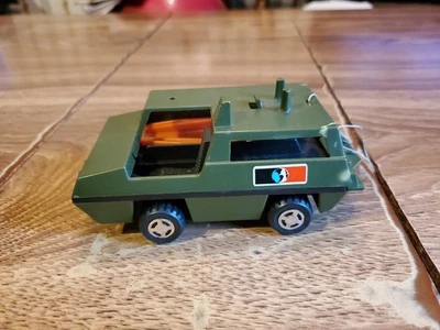 LESNEY PRODUCTS Militar Médico Ejército Vehículo Verde Caja de fósforos De colección 1973  Foto 1 de 4