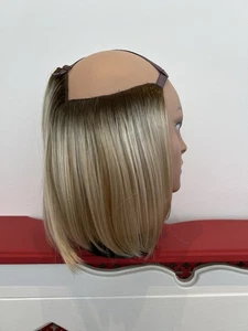 New Jon Renau Hat Magic 10” Laguna Blonde Fs24/102s12 Synthetic Wig - Picture 1 of 7