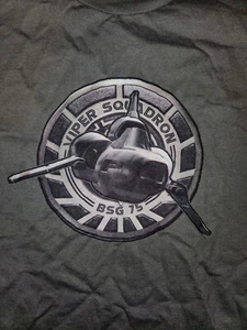 Battlestar Galactica Viper Squadron BSG 75 GRAY Adult T-Shirt - Picture 1 of 1