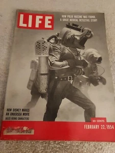 FEBRUARY 22 1954 Life JULES VERNES Disney 20000 Leagues Under The SeaWILLYS JEEP - Bild 1 von 12