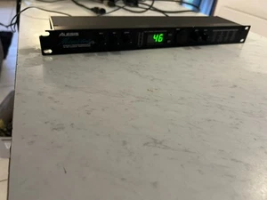 Alesis microverb 4 - Picture 1 of 12