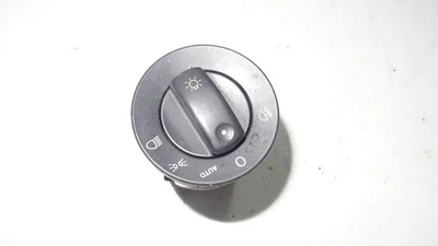 SEAT EXEO 3R (2010) HEADLIGHT CONTROL SWITCH  3R0941531A - Image 1 of 4