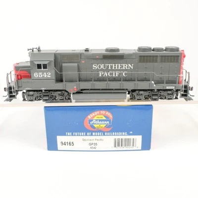 Athearn HO Scale Southern Pacific SP #6542 GP35 Diesel Locomotive 94165 - Image 1 of 4