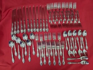 32 Pieces Huntington Pattern Stainless Flatware Oneida Ltd Wm A Rogers Deluxe - Picture 1 of 8