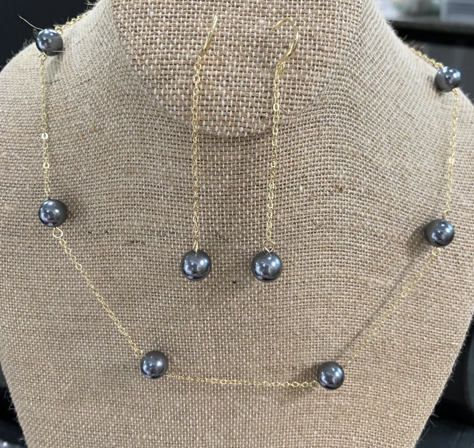 Juego colgante collar perla caparazón negro flor plumeria hawaiana chapado en oro Foto 1 de 1