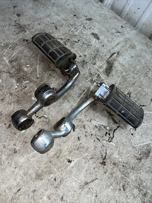 1983 Yamaha Virago XV920 XV 920 Front Foot Pegs Left Right Foot Pegs Rests Pair Foto 1 de 4