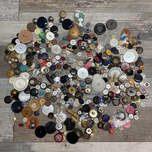 BOTONES! Botones de costura vintage 11 OZ Estate Mix mezcla aleatoria - Imagen 1 de 1
