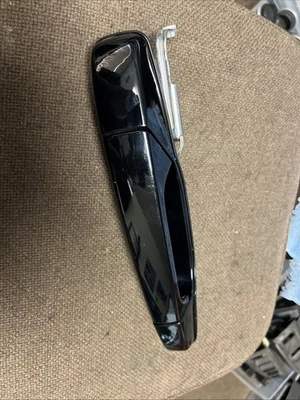 Factory OEM Exterior 07-13 GM Truck Door Handle Black Right Rear Passenger Side - Image 1 of 4