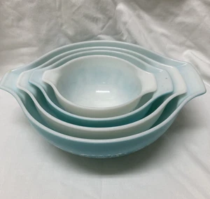 Pyrex Vintage Amish Butterprint Cinderella Bowl Set of 4 - Picture 1 of 23