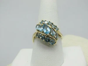 Anillo de derivación en niveles de aguamarina de 10 quilates, talla 10,5, 2 TCW, oro amarillo, firmado por Sanuk - Imagen 1 de 7
