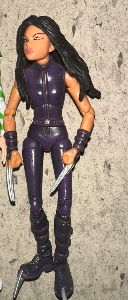 Figura suelta Toy Biz Marvel Legends X-men 2005 Apocalypse Series X-23 Foto 1 de 1