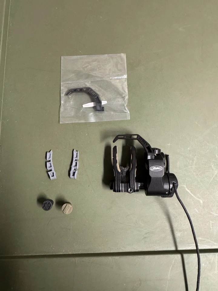 Reposaflechas Mathews QAD Ultrarest Integrate MX2 - Diestro - Negro Foto 1 de 4