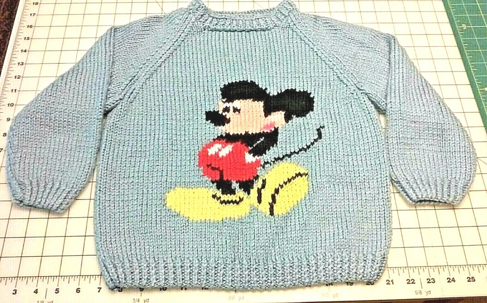 Nuevo Suéter Pullover Mickey Mouse Manga Raglán para Niños Tejido a Mano 2T a 5T Foto 1 de 4
