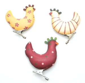 Set of 3 Painted Clip On Metal Chickens Double-Sided Country Rustic Farm Decor - Picture 1 of 9