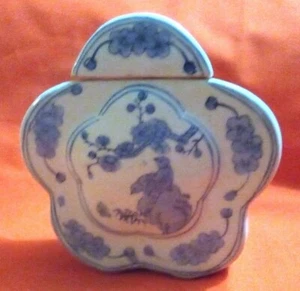 Vintage Asian Porcelain Tea Jar - Picture 1 of 6