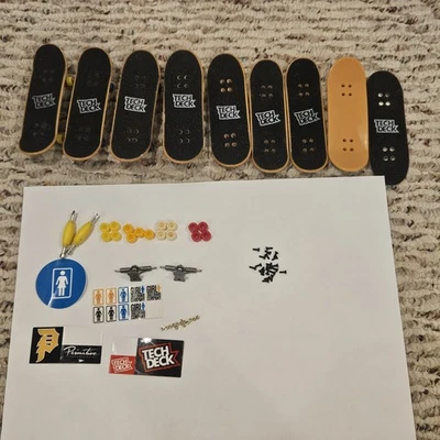Tech Deck Lot Skateboards Fingerboards.  8 boards total. With other parts. - Image 1 of 4