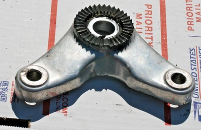 1981 年本田 CT110 原始设备制造商三树上衣(见下文) — 第 1/2 张图片