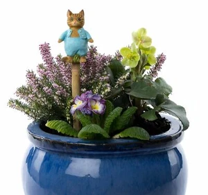 Cane Companions Beatrix Potter Gatito Estaca Topper Adorno Hecho a Mano - Arte de Yarda - Imagen 1 de 9