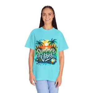 Summer Vibes T-Shirt, Beachwear, Urlaub Top, Unisex Grafik Tee, Sommer - Bild 1 von 25
