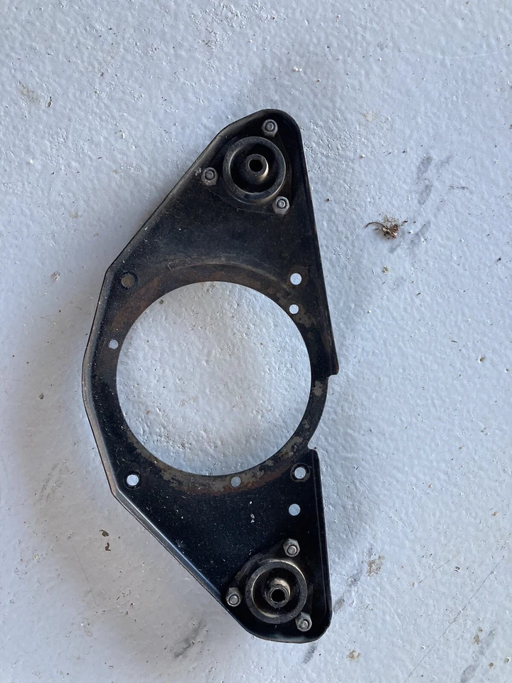 Placa de montaje del motor Kawasaki Snowmobile Invader LTD Intruder 440 340 Foto 1 de 1