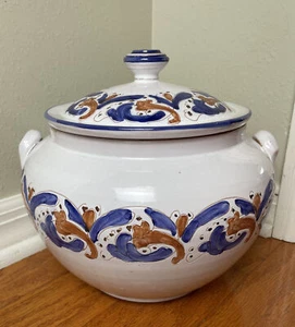 Vintage Tureen Serving Bowl Pot W/ Lid White Blue Majolica Style Hand Painted - Picture 1 of 12