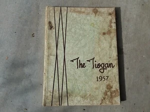 Vintage 1957 Yearbook Tioga High School Groveland California Educational Collect - Bild 1 von 4