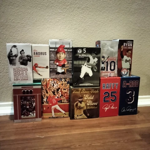 Texas Rangers Bobblehead Lot (11 Figures) Cover
