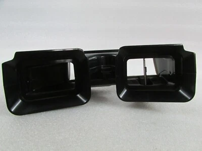 Lamborghini Aventador LP-700, центральный верхний воздуховод приборной панели, б/у, P/N 470819382 - Изображение 1 из 4