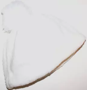 Gap Kids NWT Girls L XL 10 12 Ivory Fleece Beanie Hat w/ Pom - Picture 1 of 1