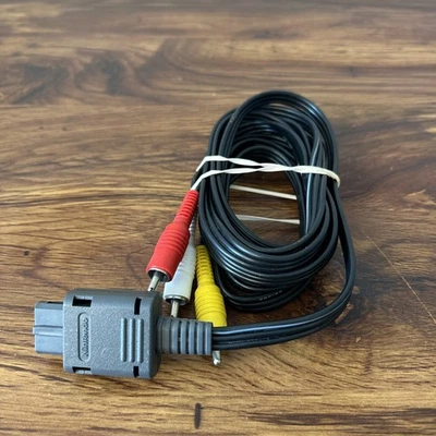 OFFICIAL ORIGINAL OEM Super Nintendo N64 Gamecube SNES AV RCA Video Cable - Image 1 of 3