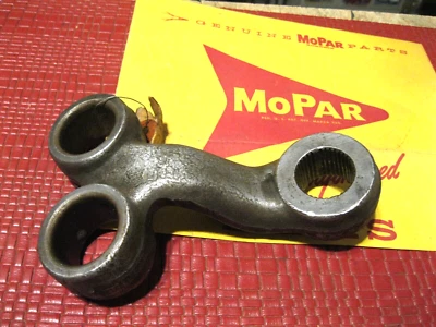 NOS Mopar 1941-1942 Chrysler Royal steering gear arm, C28,C34 - Image 1 of 2
