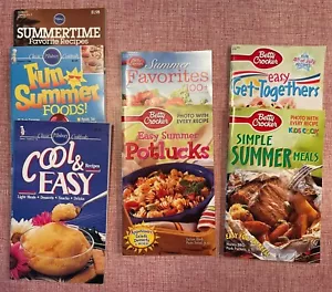 Lot of 7 Vintage Betty Crocker & Pillsbury Recipe Booklets - Summer, Potlucks - Picture 1 of 15