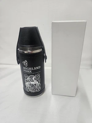 Highland Park Whisky Hunters Camping Flask With 4 Steel Dram Cups - Image 1 of 2