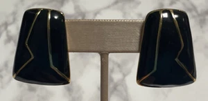 Vintage Gold Tone Black Pierced Earrings Jewelry YY-18 - Picture 1 of 4