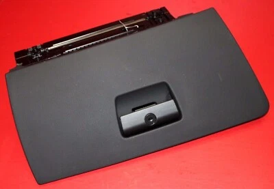 BMW 328i Sedán E90 2007-2010 OEM lado del pasajero derecho guantera guantera Foto 1 de 4