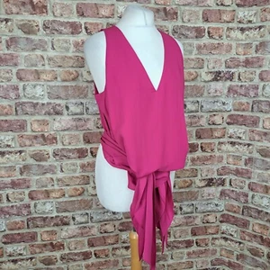 BCBGMAXAZRIA Vest Top Womens Medium Very Berry Pink  - New - Picture 1 of 13