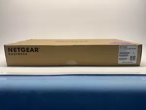 Netgear ProSAFE GS724TPP 24-portowy gigabitowy przełącznik sieciowy zarządzalny PoE+ - Zdjęcie 1 z 3
