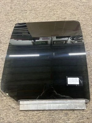 GMC Jimmy 2001 ventana trasera derecha vidrio tintado OEM Foto 1 de 2