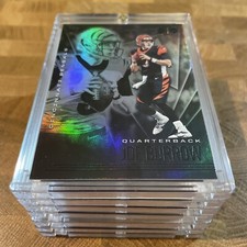 Joe Burrow PANINI ILLUSIONS 2020 CINCINNATI FOOTBALL INVESTMENT CARD Mint!