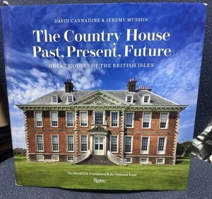 The Country House: Past, Present, Future: Great Houses of The British Isles - Foto 1 di 3