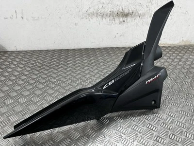 Panel de cubierta carenado derecho Honda CB 125 F 2016 # 2015-2020 Foto 1 de 4