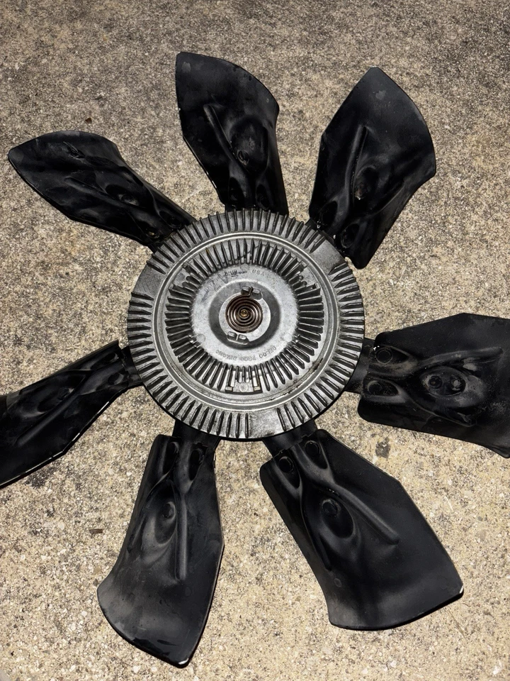 Cadillac Brougham 1990-1992 embrague ventilador radiador con hoja montaje completo OEM Foto 1 de 4