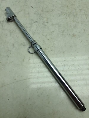 Heavy Duty 150 Psi Dual Foot Straight On 30° Reverse Truck Service Tire Gauge - Image 1 of 4