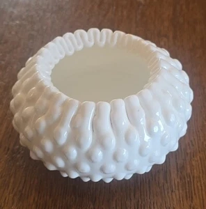 Vintage Fenton White Milk Glass Hobnail Rose Bowl Crimped Ribbon Edge - Picture 1 of 6
