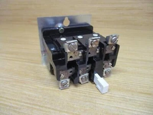 Eaton AA13PB Cutler-Hammer Thermal Overload Relay - Picture 1 of 4