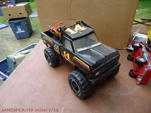 TONKA MR970 #14 Rally Blackbird 4x4 Ford 150 Monster Truck W/Motorcycle - Picture 1 of 6