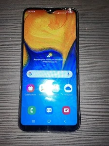 Samsung Galaxy A20e - 32Go - Noir (Désimlocké) (Double SIM) #384 - Photo 1/4
